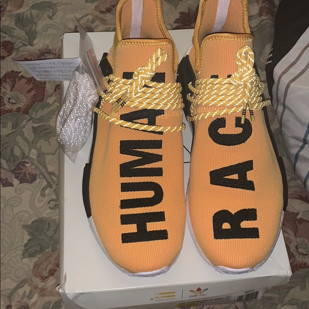 Human Races (Yellow)